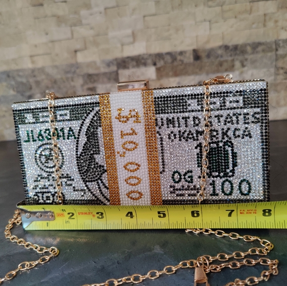 Dazzling Cash Clutch - Picture 2 of 16